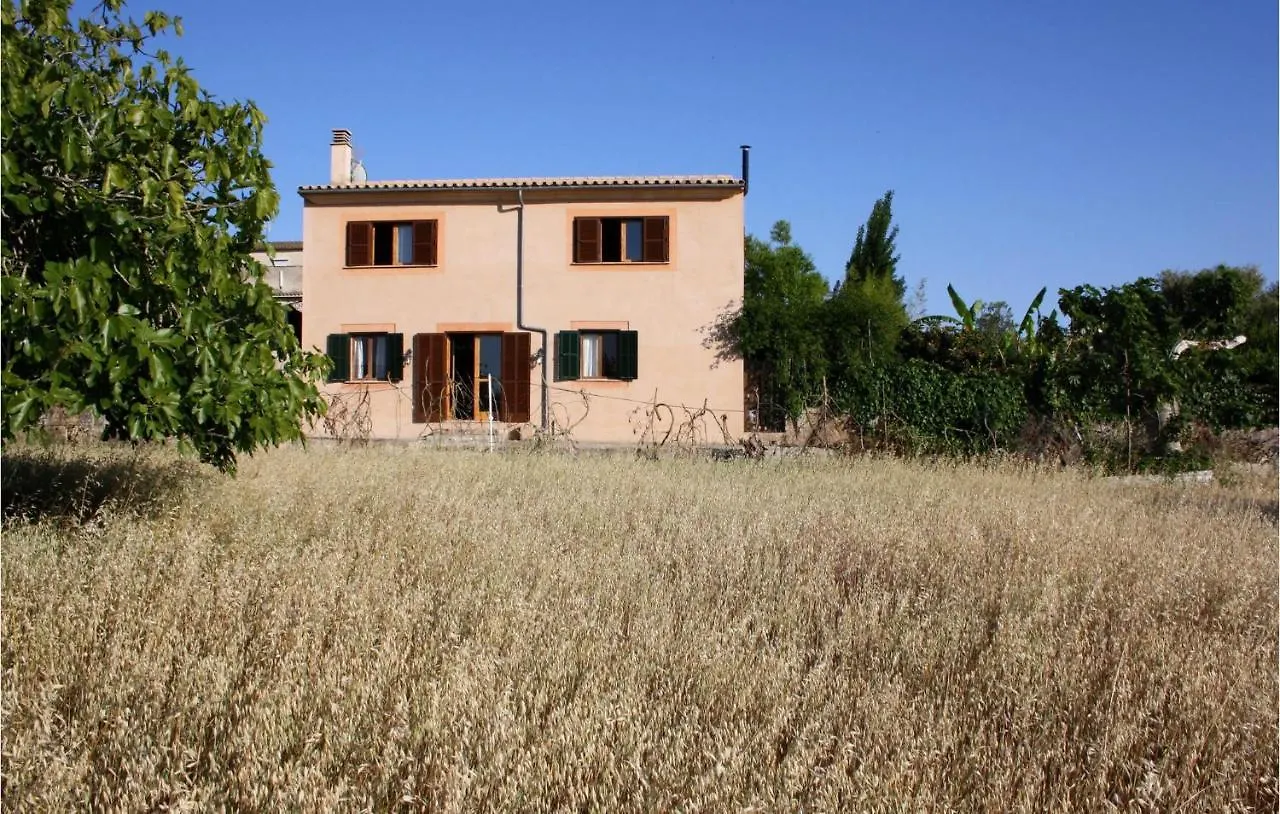 펜션 Nice Home In Algaida With House A Mountain View