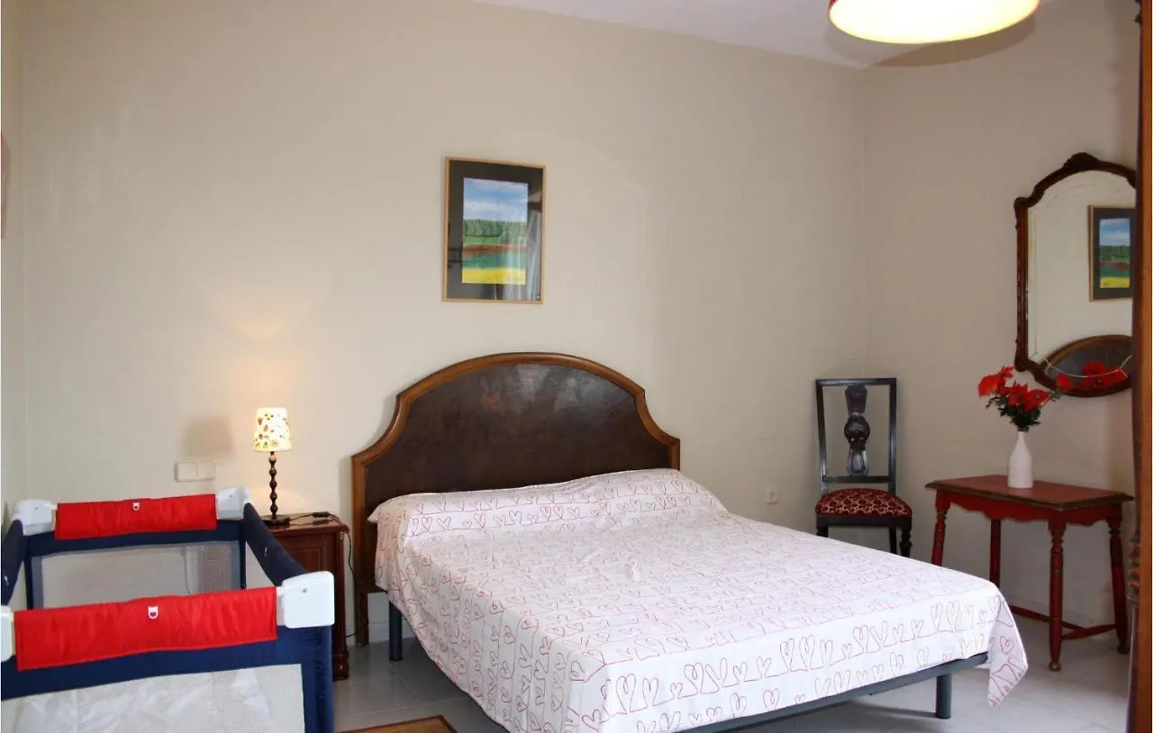 Nice Home In Algaida With House A Mountain View 0*, 알가이다