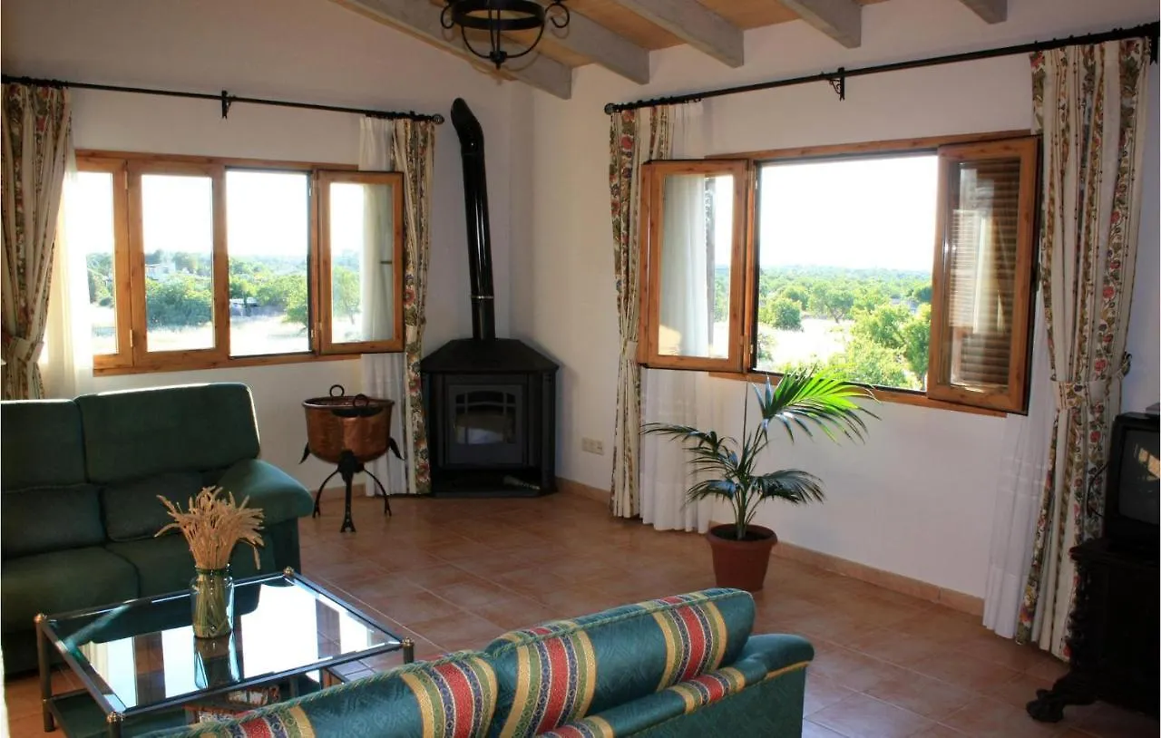 펜션 Nice Home In Algaida With House A Mountain View 스페인
